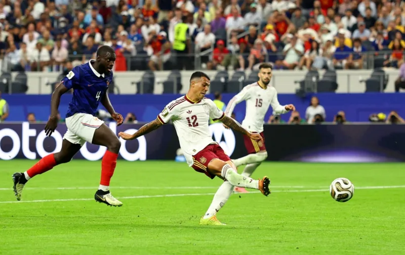 Sau khi Pháp bị Tây Ban Nha loại với tỷ số 0-2, cuộc đua vô địch World Cup 2026 chỉ còn ba ứng viên cuối cùng