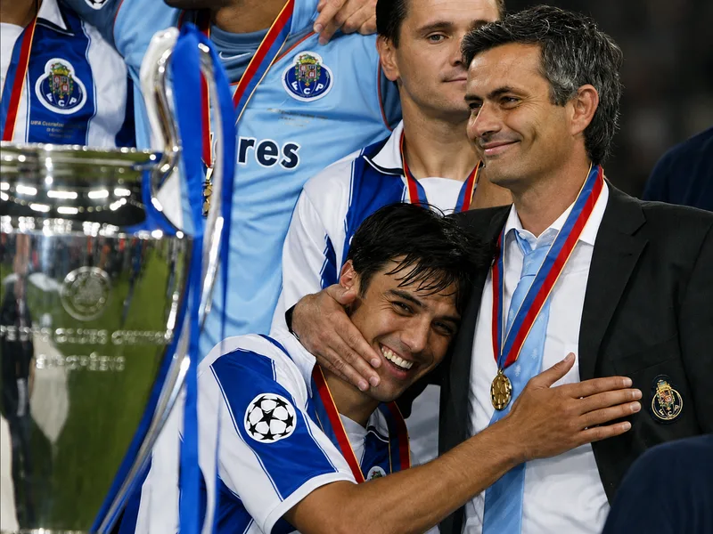 Porto là nơi đưa tên tuổi Mourinho bước lên hàng ngũ những chiến lược gia hàng đầu châu Âu